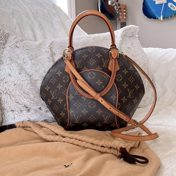 Louis Vuitton Brown and Tan Monogram Bag - Picture 3 of 16